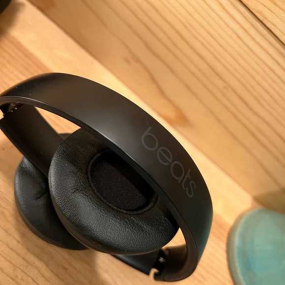 Beats by Dr. Dre Beats Studio³ Wireless (ORIGINAL PACKAGING) - Picture 11 of 11